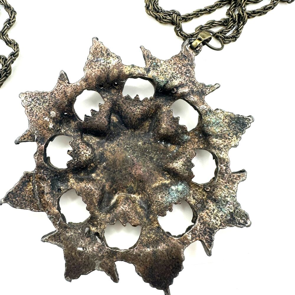 Vintage 1940s gold tone Heraldic crest shield coat of arms pendant necklace - Picture 5 of 7